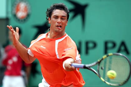 Mariano Puerta en la final de Roland Garros 2005, en la que dio doping por etilefrina y recibió una suspensión de ocho años reducida a dos. 