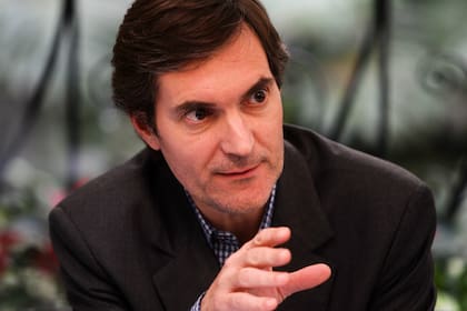 Mariano Elizondo, presidente de la Superliga; los clubes ya saben cuánto recibirán durante el primer semestre, entre auspiciantes, derechos internacionales y el contrato de TV; la liga recaudará $100 millones anuales por patrocinios