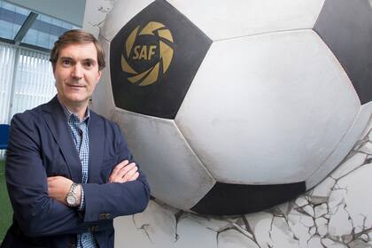 Mariano Elizondo, titular de la Superliga