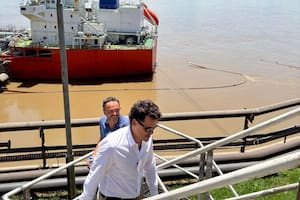 El nuevo dueño visitó plantas de la empresa y anticipó una inversión