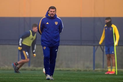 Mariano Herrón, a cargo de la conducción de Boca en el cierre de la temporada