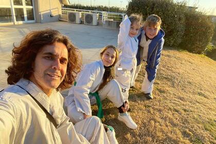 Mariano junto a sus hijos tras practicar el deporte que los une (Foto Instagram @marianom78)