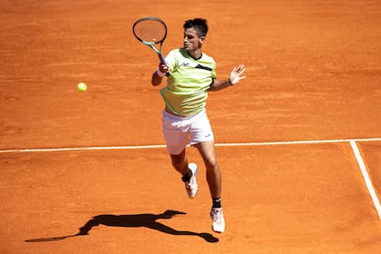 Mariano Navone cambió la técnica de su drive para ganar explosión y consiguió un salto de categoría