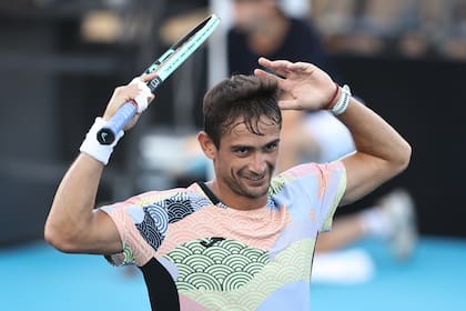 Mariano Navone tendrá un debut complejo ante el local Marcos Giron, con el que está igualado en el historial