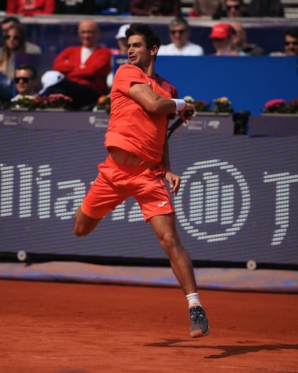 Mariano Navone viene entonado, pero afrontará un compromiso superexigente: Alexander Zverev, en la segunda etapa del Masters 1000 de Madrid.