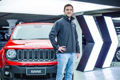 Mariano Segarra, Gerente General de Kavak Argentina, en el hub del shopping Al Oeste.