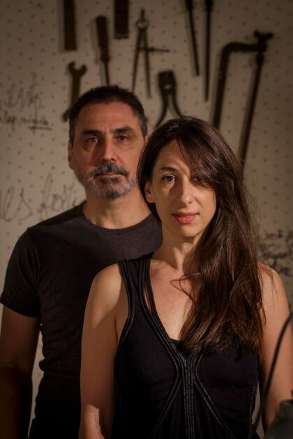 Maricel Álvarez y Emilio García Wehbi, dupla creativa que integra desde hace más de dos décadas prácticas “híbridas”