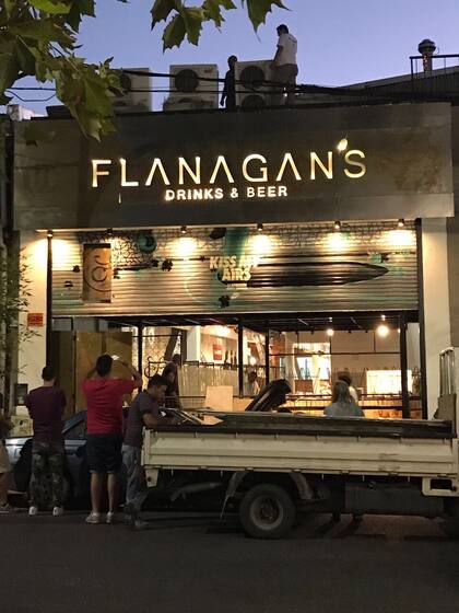 Maridá la cocina americana de Flanagans con alguno de sus 20 tragos