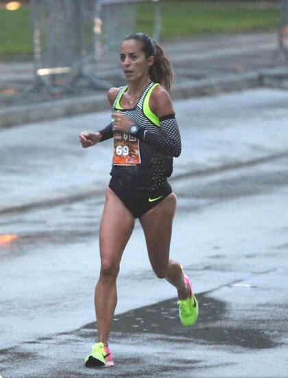 Mariela Ortiz, cerca de la llegada