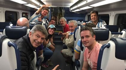 Marijuan asistió al partido de la selección argentina acompañado por dirigentes massistas y del Pro