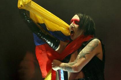 Marilyn Manson durante un concierto en Colombia, en 2007
