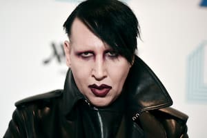 Marilyn Manson fue sentenciado por sonarse la nariz sobre una camarográfa