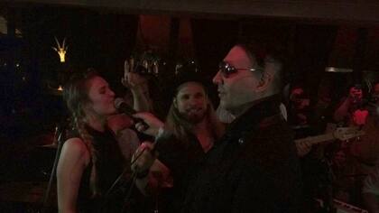 Marilyn Manson sorprendió a la pareja y cantó con ellos, en el Faena