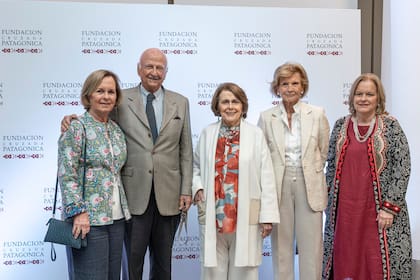 Marina Larivière, Freddy Carles, Meme Larivière, Marion Carles y María Luisa Larivière