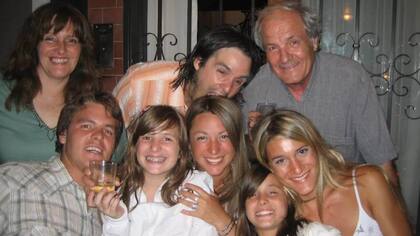 Marina Menegazzo junto a su familia