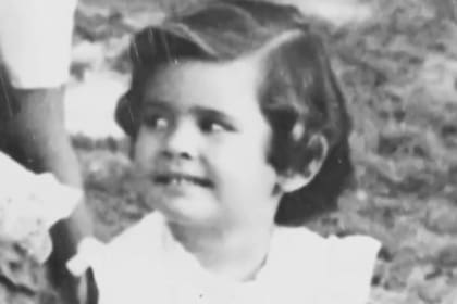 Marina Oesterheld era la menor de la familia, y estaba embarazada de ocho meses cuando desapareció
