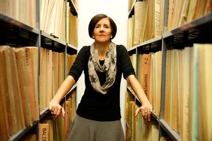 Marina Walker Guevara, subdirectora del Consorcio Internacional de Periodistas, fue quien armó el equipo con profesionales de diversos países.