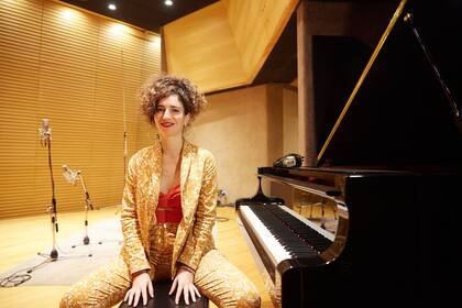 Marina Wil se presenta este jueves, a las 20, en La Tangente (Honduras 5317, CABA)