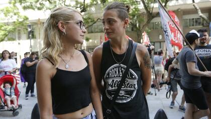 Marina y Rocío aseguran haber sido discriminadas