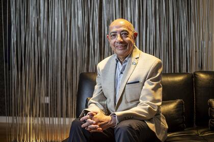 Mario Pereyra lleva 35 años al aire y es una de las voces más influyentes del interior del país-