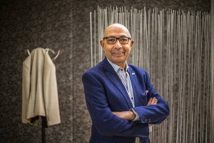 "A Mauricio (Macri) le dije al aire: `si vos no reaccionas perdés`. El tipo habrá pensado: `cómo me dice eso si tenemos una asociación de ideas, ideas muy parecidas, y me mata`. Pero Macri salió a recorrer el país y cuando todos creíamos que sacaba 15% terminó en 42%", recuerda Mario Perey