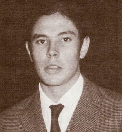 Mario Antonio Eugenio Pettigiani Arriola fue el integrante del ERP infiltrado entre los conscriptos que posibilitó el ingreso de los guerrilleros a la fábrica militar de Villa María. Según la Comisión Provincial de la Memoria de Córdoba: "Militaba en el Partido Revolucionario de los Trabajadores - Ejército Revolucionario del Pueblo (PRT-ERP). Quico, como le decían sus compañeros, fue secuestrado el 24 de febrero de 1978 en La Plata, provincia de Buenos Aires. Permaneció cautivo en la Unidad Penal Nº 9 de La Plata bajo el nombre falso de Jorge Roberto García, luego simularon su liberación y fue asesinado. Tenía 24 años. Aún continúa desaparecido". Nada dice de su participación en este hecho aberrante, perpetrado en democracia, que dejó muertos y heridos.