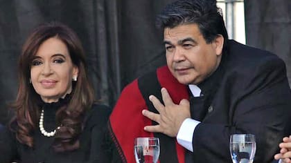 Mario Ishii, en un acto con Cristina Kirchner en 2011