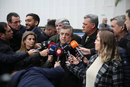 Mario Negri al llegar al encuentro de Juntos por el Cambio en Parque Norte
