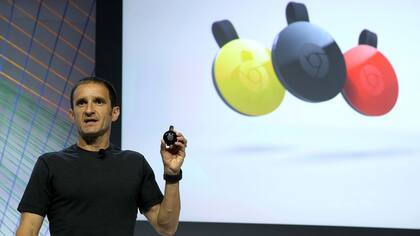 Mario Queiroz, vicepresidente de Producto de Google, durante la presentación de la nueva línea de dispositivos Chromecast