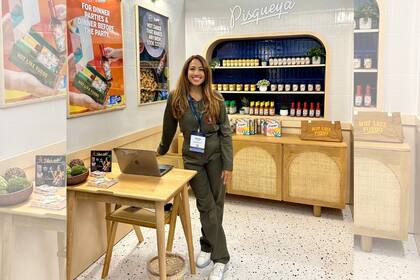 Maritza Abreu, fundadora de Pisqueya, celebra su herencia dominicana llevando los sabores del Caribe al mundo (pisqueya.com)