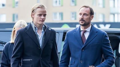 Marius Borg Hoiby y el príncipe heredero Haakon