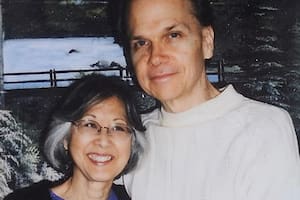 Lleva 45 años preso, sigue casado con la misma mujer y pide cada dos años ser liberado