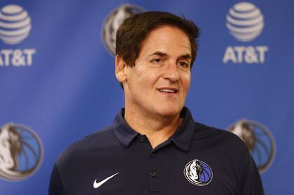 Mark Cuban, presidente de la franquicia, minimizó las tensiones entre Voulgaris y Doncic