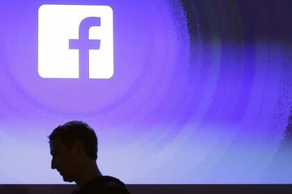 Facebook se encuentra en una puja con el Gobierno australiano por el derecho para publicar contenidos de medios de comunicación