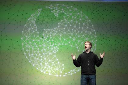 Mark Zuckerberg, cofundador y CEO de Facebook, es uno de los ejecutivos comprometidos en la iniciativa Internet.org