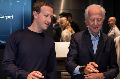 Mark Zuckerberg y Leonardo del Vecchio, en mayo pasado