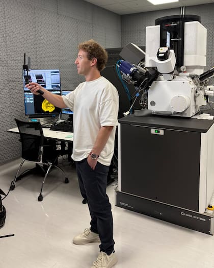 Mark Zuckrberg se suma al éxodo de millonarios que huyen de California (FB @zuck)