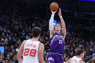 Markkanen anota 29 y George suma 28 en victoria de Jazz 133-125 sobre Rockets