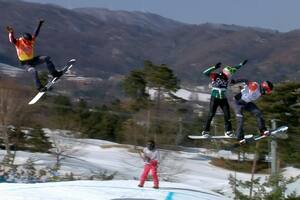 La impresionante caída de un austríaco en el snowboard de Pyeongchang 2018