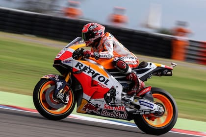 Marquez volvió a ser el pole en Termas