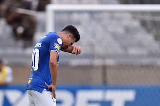 Cruzeiro contrató un pai umbanda para no descender, no se salvó y no le pagó más