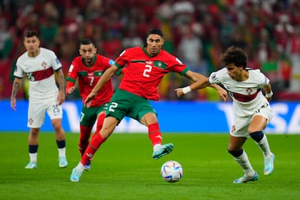 Marruecos venció 1 a 2 a Portugal en los cuartos de final del Mundial de Qatar 2022 (AP Photo/Petr David Josek)