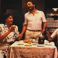 Un éxito que fue protagonizado por dos parejas de la vida real, pasó de la TV al teatro y al cine y cumple 40 años