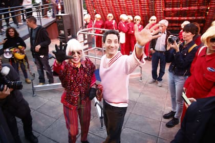 Marta con su sobrino, el actor Juan Minujín