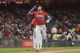 Marte y Del Castillo conectan jonrones y Diamondbacks vencen 7-5 a Gigantes