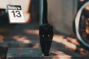 Martes 13: el origen de la superstición en EE.UU. que considera a esta fecha como un día de mala suerte