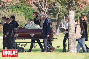 Todas las fotos. Iñaki Zuberbühler murió a los 84 años y su familia y amigos lo despidieron en el Memorial de Pilar 