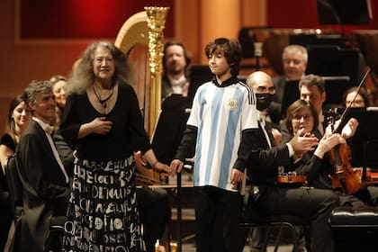 Martha Argerich se presentó junto a su nieto David Chen, en la primera noche del festival que lleva el nombre de la gran pianista