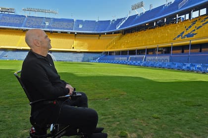 Martín Caparros, en la Bombonera