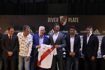 Martin Demichelis tendrá ahora la difícil misión de suceder a Gallardo, que dejó una huella muy profunda en sus más de ocho años de gestión